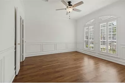 1432 Parkwood Drive, Carrollton, TX 75007 - Photo 9