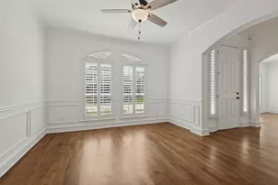 1432 Parkwood Dr, Carrollton, TX 75007 - Photo 9