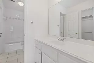 1432 Parkwood Dr, Carrollton, TX 75007 - Photo 25