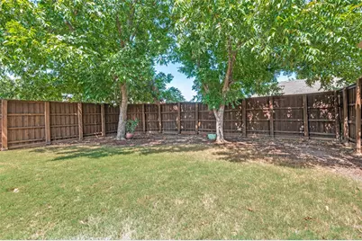 1432 Parkwood Drive, Carrollton, TX 75007 - Photo 35