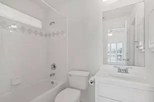 1432 Parkwood Dr, Carrollton, TX 75007 - Photo 27