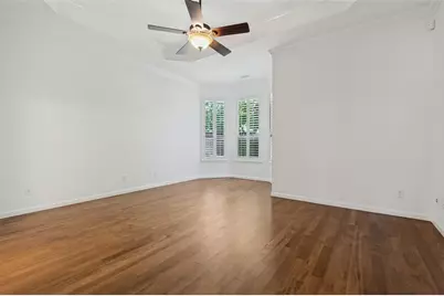 1432 Parkwood Drive, Carrollton, TX 75007 - Photo 7