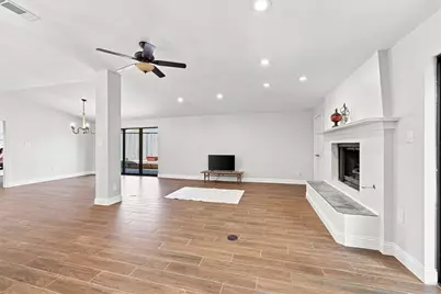 611 Westview Avenue, Fort Worth, TX 76107 - Photo 7