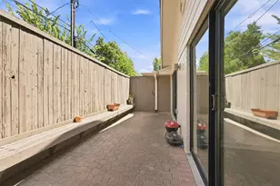 611 Westview Ave, Fort Worth, TX 76107 - Photo 27