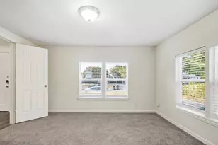 5728 Kilpatrick Ave, Fort Worth, TX 76107 - Photo 19
