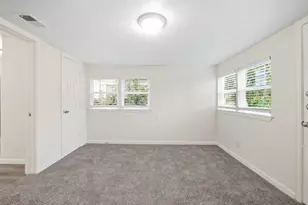 5728 Kilpatrick Ave, Fort Worth, TX 76107 - Photo 11