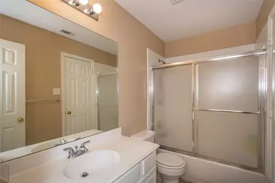 5704 Windmere Lane, Haltom City, TX 76137 - Photo 21