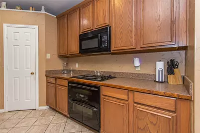 5704 Windmere Lane, Haltom City, TX 76137 - Photo 25