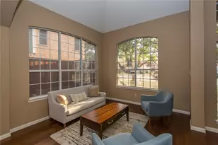 5704 Windmere Ln, Haltom City, TX 76137 - Photo 5