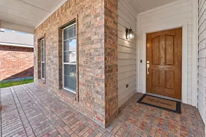 7448 Maroon Drive, Fort Worth, TX 76120 - Photo 7