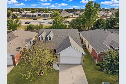 7448 Maroon Drive, Fort Worth, TX 76120 - Photo 3