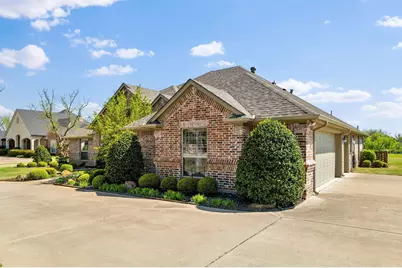 5609 Flagstick Drive, Granbury, TX 76049 - Photo 3