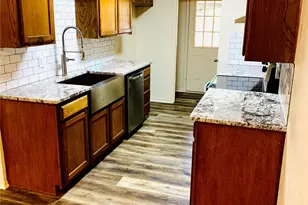 2305 Kingsford Ct, Arlington, TX 76017 - Photo 5