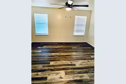 2305 Kingsford Court, Arlington, TX 76017 - Photo 13