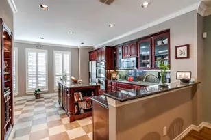 2817 State St, Dallas, TX 75204 - Photo 11