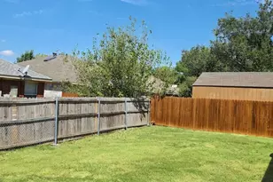 7004 Snowivy Ct, Arlington, TX 76001 - Photo 11