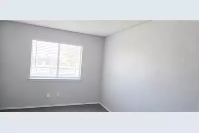 7004 Snowivy Court, Arlington, TX 76001 - Photo 9