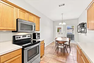 321 Texas Dr, Lake Dallas, TX 75065 - Photo 13