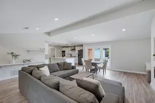 2760 N Hillbrier Cir, Plano, TX 75075 - Photo 9
