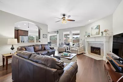 10498 Balsam Court, Frisco, TX 75033 - Photo 7