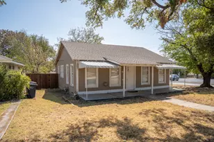 2945 Handley Dr, Fort Worth, TX 76112 - Photo 3