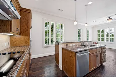 8505 Edgemere Road #202, Dallas, TX 75225 - Photo 11