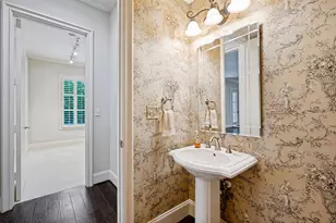 8505 Edgemere Rd, Dallas, TX 75225 - Photo 23