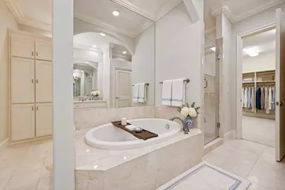 8505 Edgemere Road #202, Dallas, TX 75225 - Photo 17