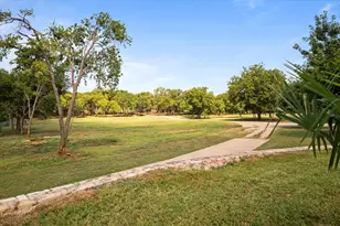 402 N Pkwy Dr, Alvarado, TX 76009 - Photo 19