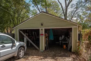 2849 Handley Dr, Fort Worth, TX 76112 - Photo 9