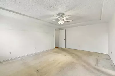 2724 Meadow Green, Bedford, TX 76021 - Photo 15