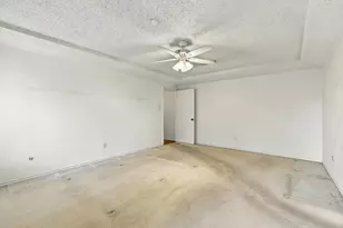 2724 Meadow Green, Bedford, TX 76021 - Photo 15