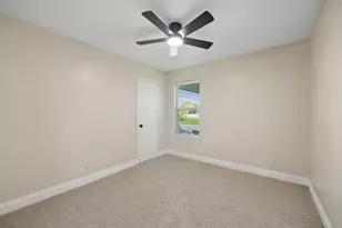 5608 Newman Dr, North Richland Hills, TX 76180 - Photo 23
