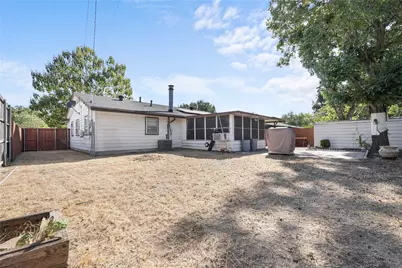 1809 Anderson Street, Irving, TX 75062 - Photo 21