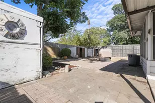 1809 Anderson St, Irving, TX 75062 - Photo 19