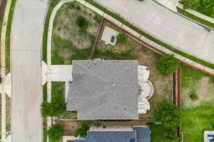 901 Hartford Ct, Roanoke, TX 76262 - Photo 35
