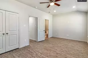 8011 Marydean, Fort Worth, TX 76116 - Photo 9