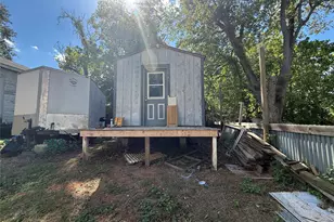 109 E Gooch St, Palestine, TX 75801 - Photo 35