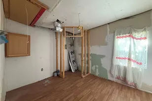 109 E Gooch St, Palestine, TX 75801 - Photo 25