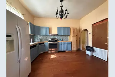 109 E Gooch Street, Palestine, TX 75801 - Photo 11