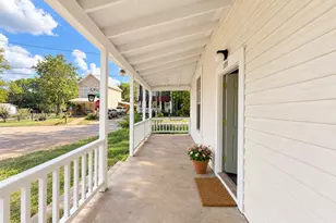 109 E Gooch St, Palestine, TX 75801 - Photo 5