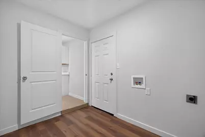 537 NW King Street, Burleson, TX 76028 - Photo 13