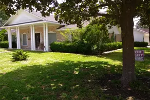 5951 Lattimer Dr, Houston, TX 77035 - Photo 5