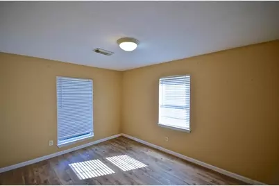 5951 Lattimer Drive, Houston, TX 77035 - Photo 33