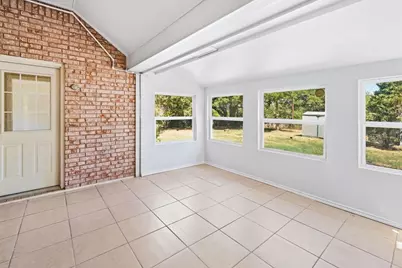 7501 Cains Meadow Court, Burleson, TX 76028 - Photo 9