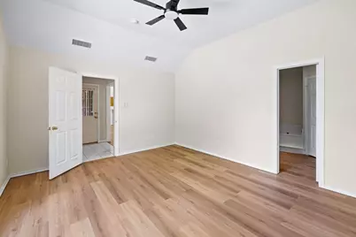 7501 Cains Meadow Court, Burleson, TX 76028 - Photo 11