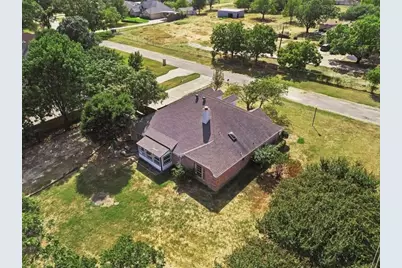 7501 Cains Meadow Court, Burleson, TX 76028 - Photo 33