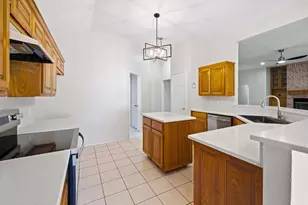 7501 Cains Meadow Ct, Burleson, TX 76028 - Photo 7