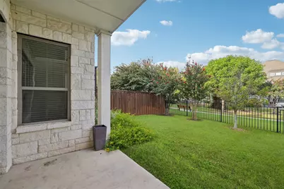 623 Aspen Valley Lane, Dallas, TX 75208 - Photo 29