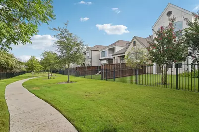 623 Aspen Valley Lane, Dallas, TX 75208 - Photo 33
